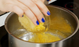 Milk soup with millet